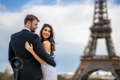 Eiffel Tower, Paris, wedding photo. Destination wedding photographer. Lauren Hollamby photography