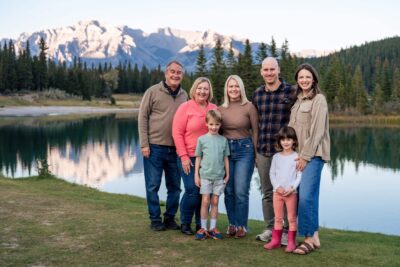 Cascade Ponds Family Photoshoot. Lauren Hollamby Photography