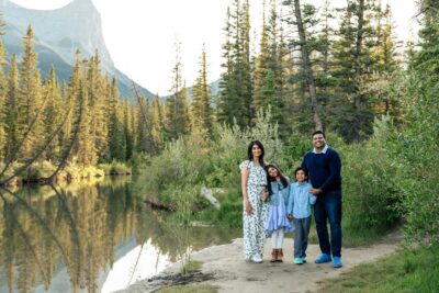 Three sisters Canmore Family photoshoot at golden hour. Canmore photography. Lauren Hollamby
