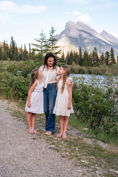 Vermillion Lakes family photography. Lauren Hollamby Photography