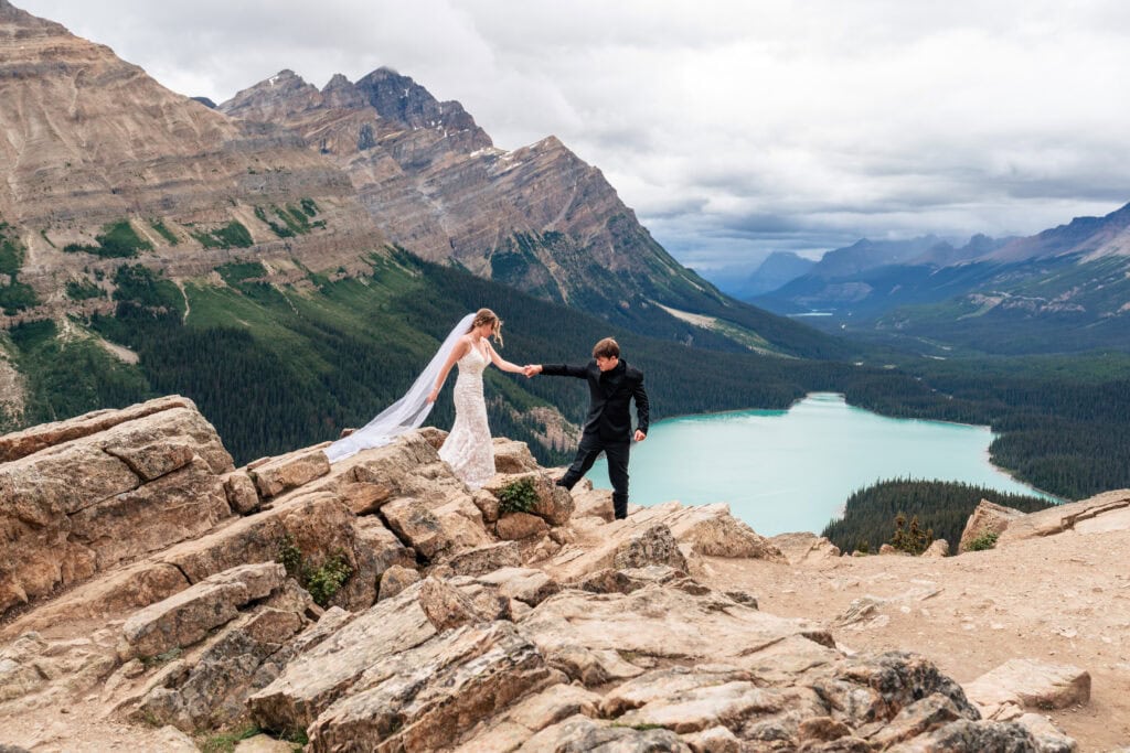 Peyto Lake Banff Elopement wedding. Lauren Hollamby Photography