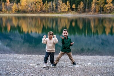 Fun family photoshoot Kananaskis Alberta. Lauren Hollamby Photography