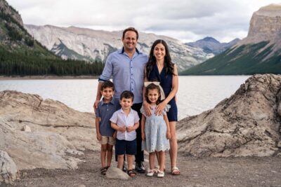 Vacation family photoshoot, Lake Minnewanka, Banff, Alberta. Lauren Hollamby Photography