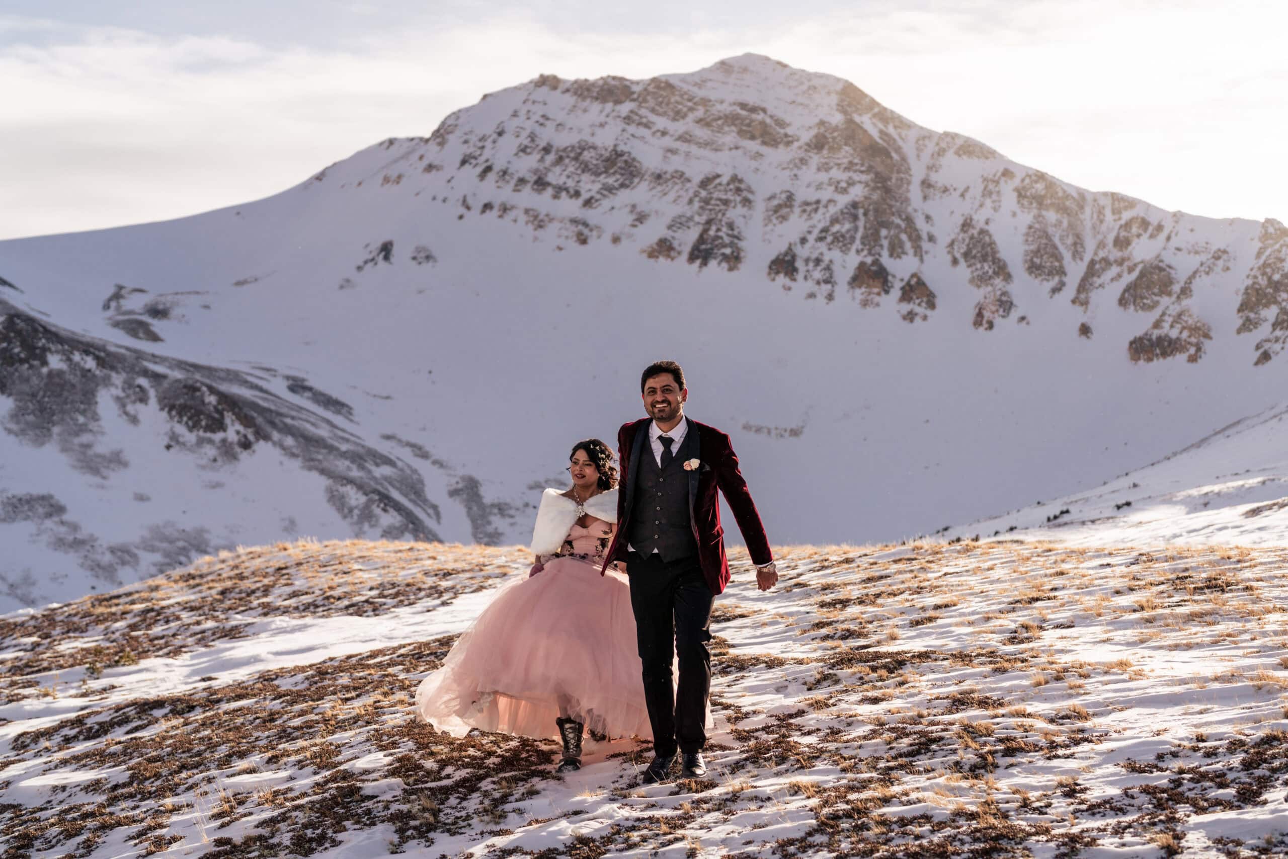 Helicopter elopement Banff photographer. Lauren Hollamby Photography